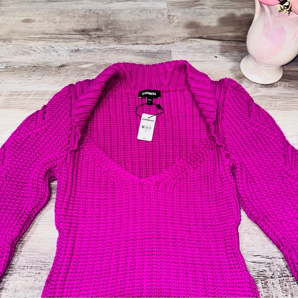 Chunky knit magenta scoop neck sweater - Picture 8 of 14